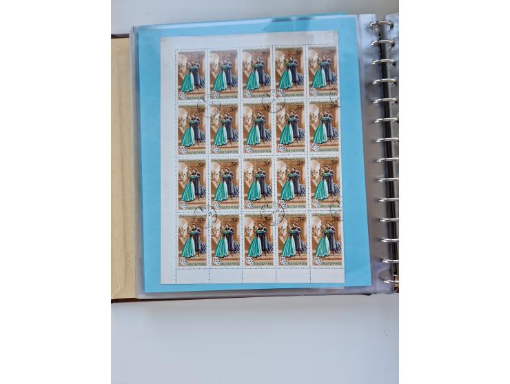 1918/88, nine albums with complete sheets and parts of sheets, unmounted mint and used with complete sets, motifs, postage du