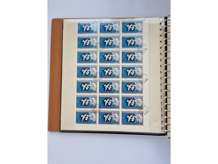 1918/88, nine albums with complete sheets and parts of sheets, unmounted mint and used with complete sets, motifs, postage du