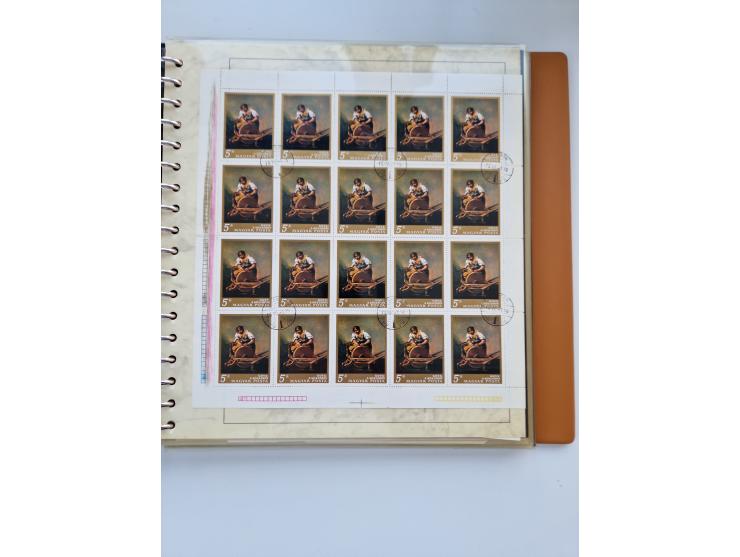 1918/88, nine albums with complete sheets and parts of sheets, unmounted mint and used with complete sets, motifs, postage du