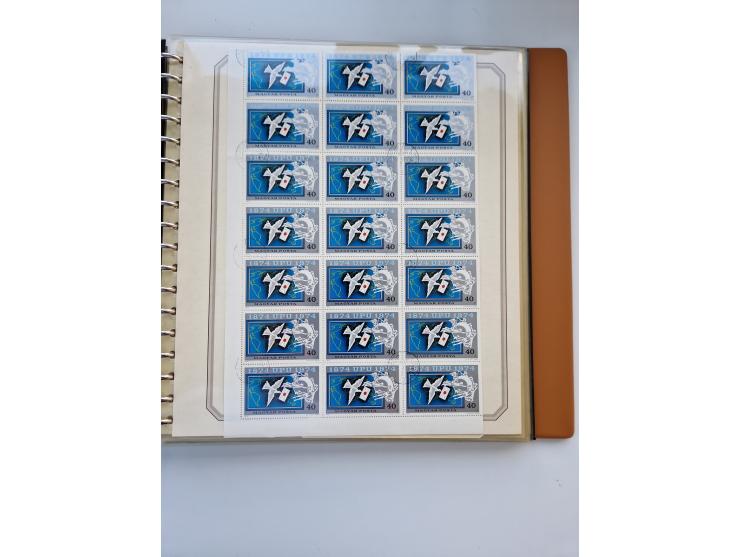 1918/88, nine albums with complete sheets and parts of sheets, unmounted mint and used with complete sets, motifs, postage du