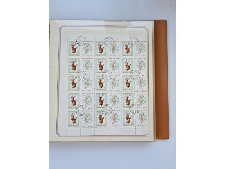 1918/88, nine albums with complete sheets and parts of sheets, unmounted mint and used with complete sets, motifs, postage du