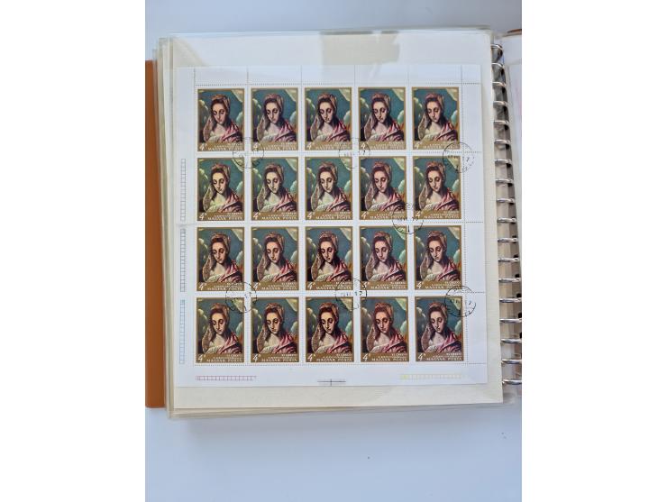 1918/88, nine albums with complete sheets and parts of sheets, unmounted mint and used with complete sets, motifs, postage du