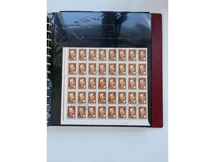 1918/88, nine albums with complete sheets and parts of sheets, unmounted mint and used with complete sets, motifs, postage du