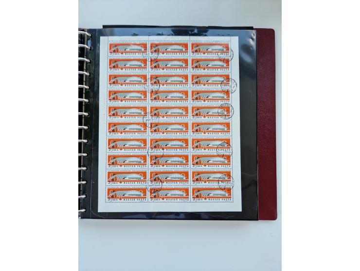 1918/88, nine albums with complete sheets and parts of sheets, unmounted mint and used with complete sets, motifs, postage du