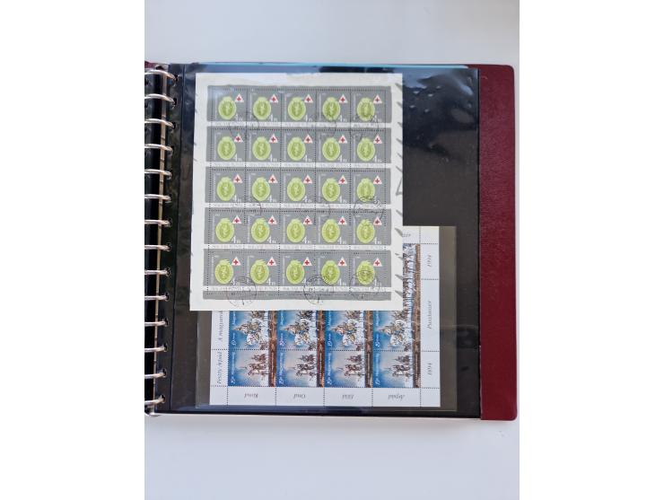 1918/88, nine albums with complete sheets and parts of sheets, unmounted mint and used with complete sets, motifs, postage du