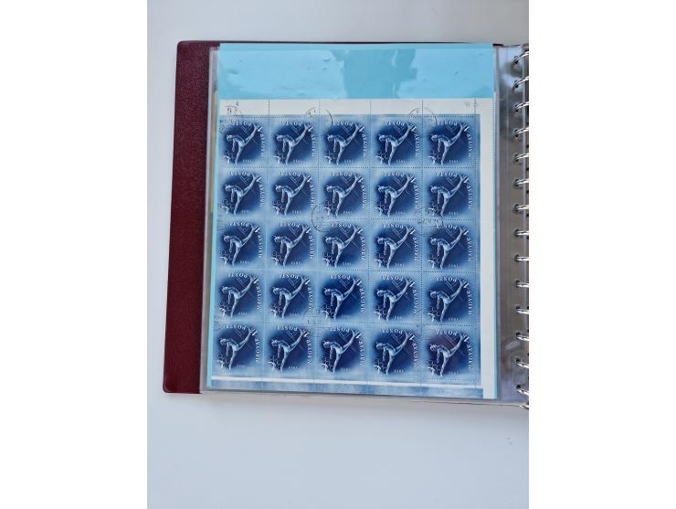 1918/88, nine albums with complete sheets and parts of sheets, unmounted mint and used with complete sets, motifs, postage du