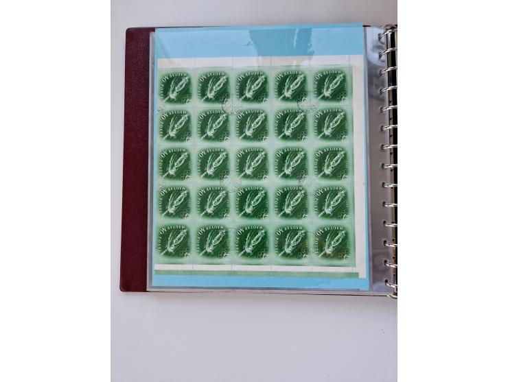 1918/88, nine albums with complete sheets and parts of sheets, unmounted mint and used with complete sets, motifs, postage du