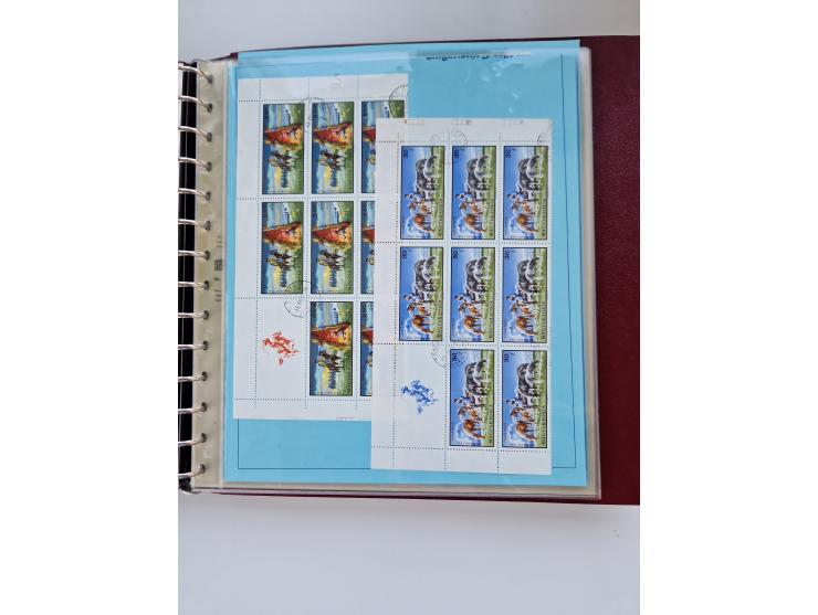 1918/88, nine albums with complete sheets and parts of sheets, unmounted mint and used with complete sets, motifs, postage du
