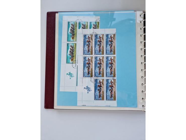 1918/88, nine albums with complete sheets and parts of sheets, unmounted mint and used with complete sets, motifs, postage du