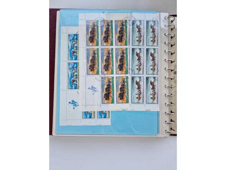 1918/88, nine albums with complete sheets and parts of sheets, unmounted mint and used with complete sets, motifs, postage du