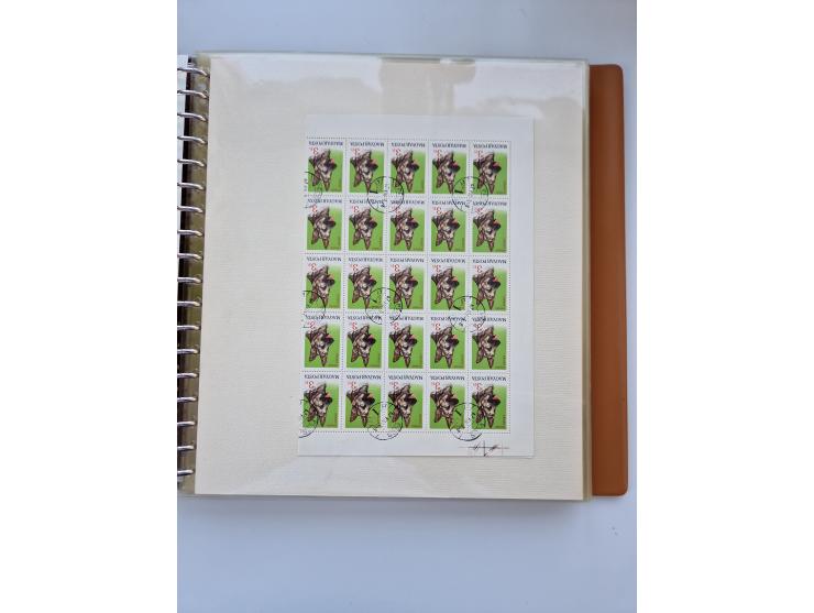 1918/88, nine albums with complete sheets and parts of sheets, unmounted mint and used with complete sets, motifs, postage du