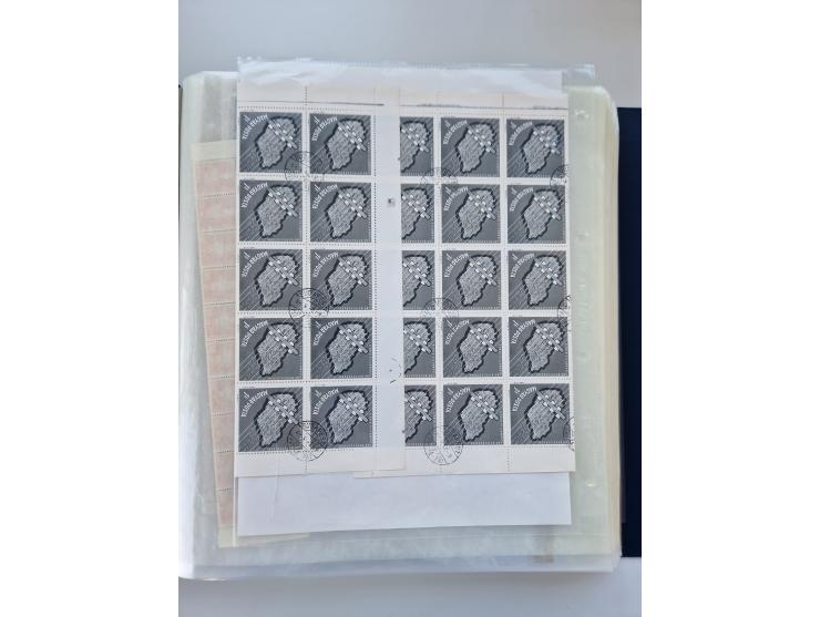 1918/88, nine albums with complete sheets and parts of sheets, unmounted mint and used with complete sets, motifs, postage du