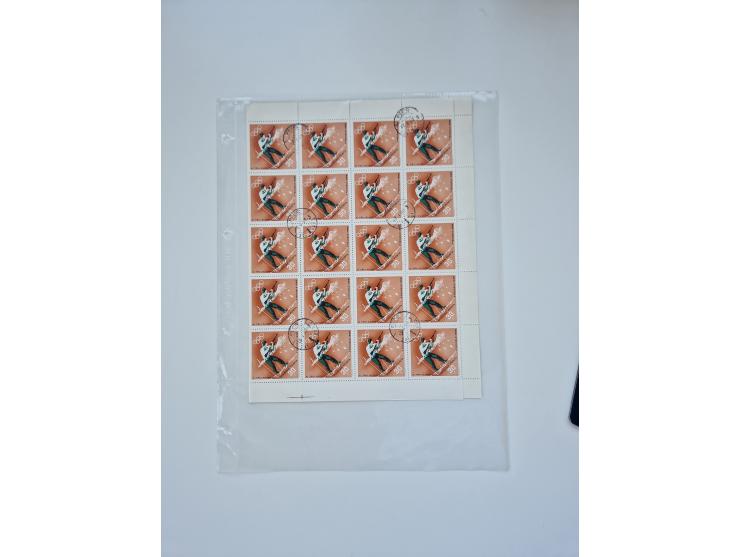 1918/88, nine albums with complete sheets and parts of sheets, unmounted mint and used with complete sets, motifs, postage du