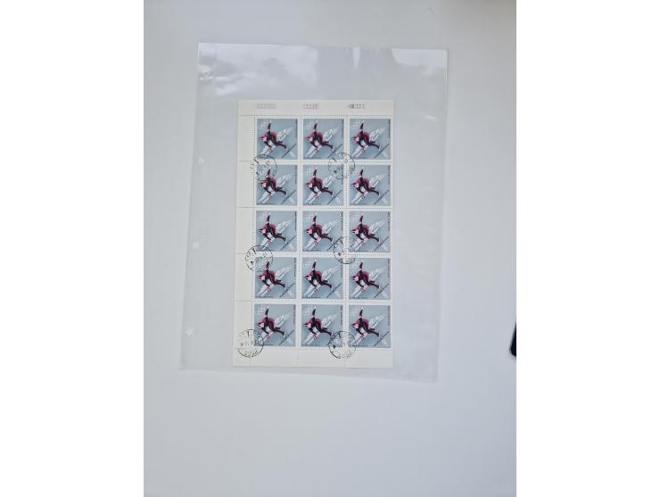 1918/88, nine albums with complete sheets and parts of sheets, unmounted mint and used with complete sets, motifs, postage du