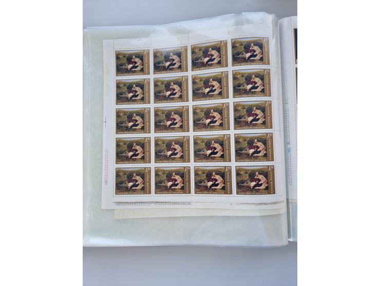 1918/88, nine albums with complete sheets and parts of sheets, unmounted mint and used with complete sets, motifs, postage du