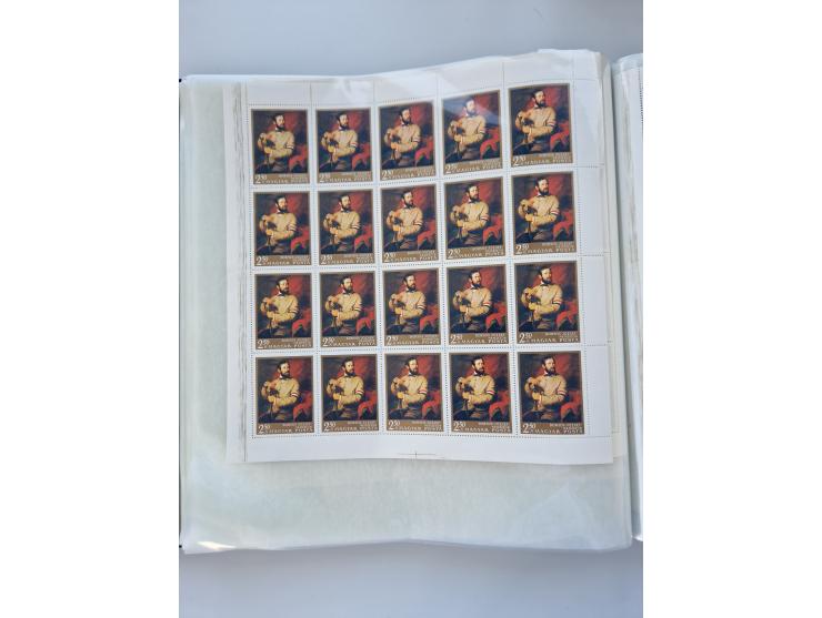 1918/88, nine albums with complete sheets and parts of sheets, unmounted mint and used with complete sets, motifs, postage du