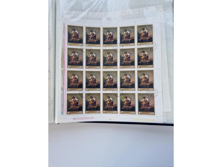 1918/88, nine albums with complete sheets and parts of sheets, unmounted mint and used with complete sets, motifs, postage du