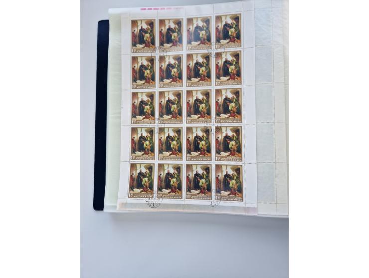 1918/88, nine albums with complete sheets and parts of sheets, unmounted mint and used with complete sets, motifs, postage du