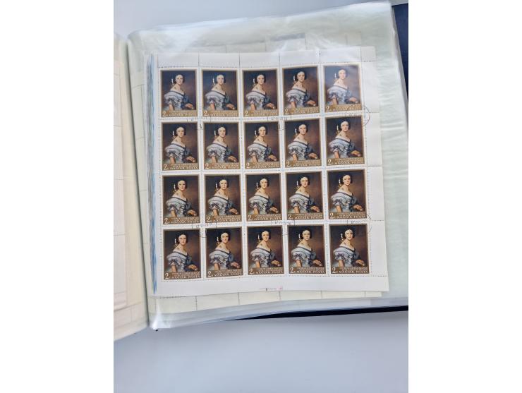 1918/88, nine albums with complete sheets and parts of sheets, unmounted mint and used with complete sets, motifs, postage du