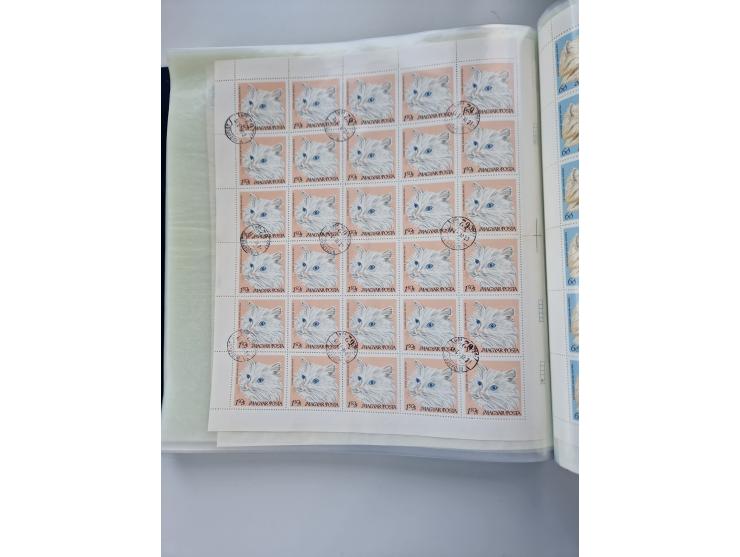 1918/88, nine albums with complete sheets and parts of sheets, unmounted mint and used with complete sets, motifs, postage du