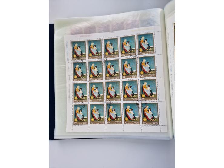 1918/88, nine albums with complete sheets and parts of sheets, unmounted mint and used with complete sets, motifs, postage du