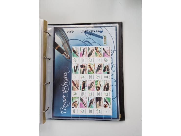 1918/88, nine albums with complete sheets and parts of sheets, unmounted mint and used with complete sets, motifs, postage du