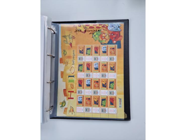 1918/88, nine albums with complete sheets and parts of sheets, unmounted mint and used with complete sets, motifs, postage du