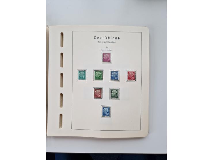 1945/87, vorwiegend postfrische bzw. gestempelte Sammlung, dabei Bund und Berlin doppelt, bis auf wenige jeweils komplett, au