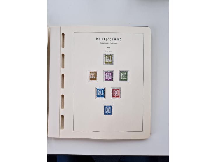 1945/87, vorwiegend postfrische bzw. gestempelte Sammlung, dabei Bund und Berlin doppelt, bis auf wenige jeweils komplett, au