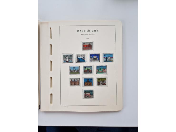 1945/87, vorwiegend postfrische bzw. gestempelte Sammlung, dabei Bund und Berlin doppelt, bis auf wenige jeweils komplett, au