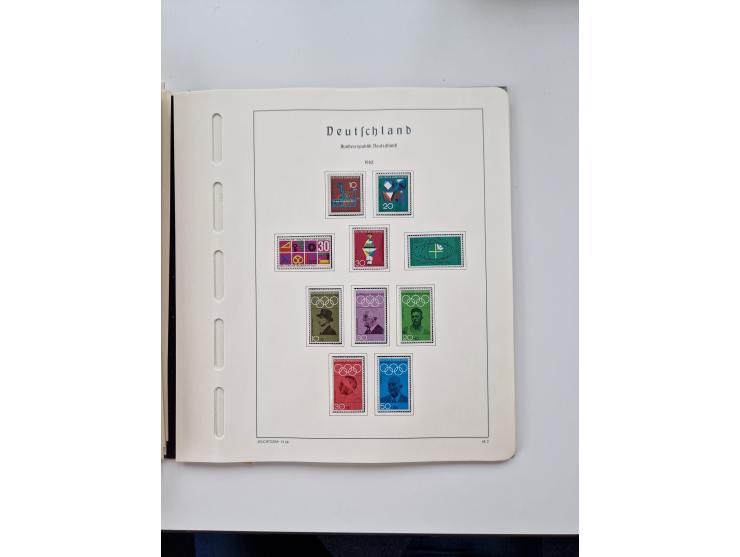 1945/87, vorwiegend postfrische bzw. gestempelte Sammlung, dabei Bund und Berlin doppelt, bis auf wenige jeweils komplett, au