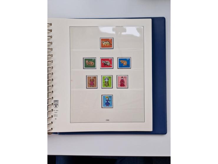 1945/87, vorwiegend postfrische bzw. gestempelte Sammlung, dabei Bund und Berlin doppelt, bis auf wenige jeweils komplett, au