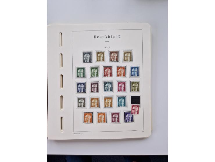 1945/87, vorwiegend postfrische bzw. gestempelte Sammlung, dabei Bund und Berlin doppelt, bis auf wenige jeweils komplett, au