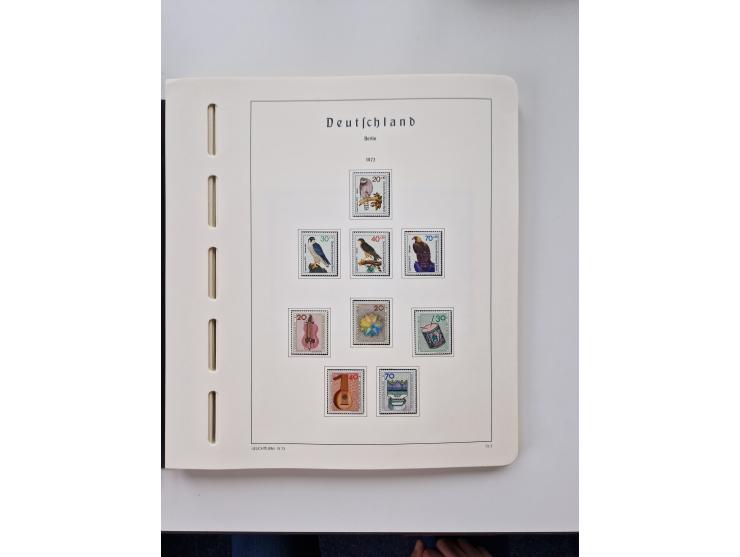 1945/87, vorwiegend postfrische bzw. gestempelte Sammlung, dabei Bund und Berlin doppelt, bis auf wenige jeweils komplett, au