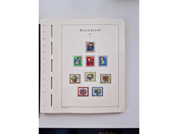 1945/87, vorwiegend postfrische bzw. gestempelte Sammlung, dabei Bund und Berlin doppelt, bis auf wenige jeweils komplett, au