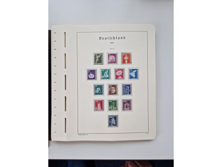 1945/87, vorwiegend postfrische bzw. gestempelte Sammlung, dabei Bund und Berlin doppelt, bis auf wenige jeweils komplett, au