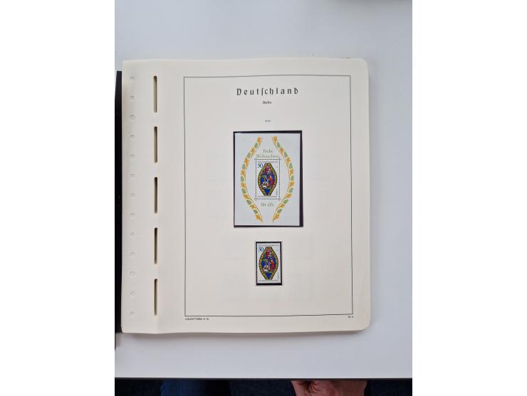 1945/87, vorwiegend postfrische bzw. gestempelte Sammlung, dabei Bund und Berlin doppelt, bis auf wenige jeweils komplett, au