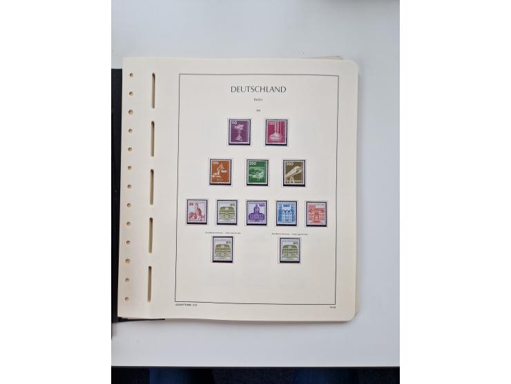 1945/87, vorwiegend postfrische bzw. gestempelte Sammlung, dabei Bund und Berlin doppelt, bis auf wenige jeweils komplett, au