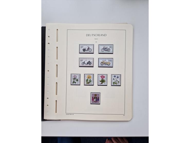 1945/87, vorwiegend postfrische bzw. gestempelte Sammlung, dabei Bund und Berlin doppelt, bis auf wenige jeweils komplett, au