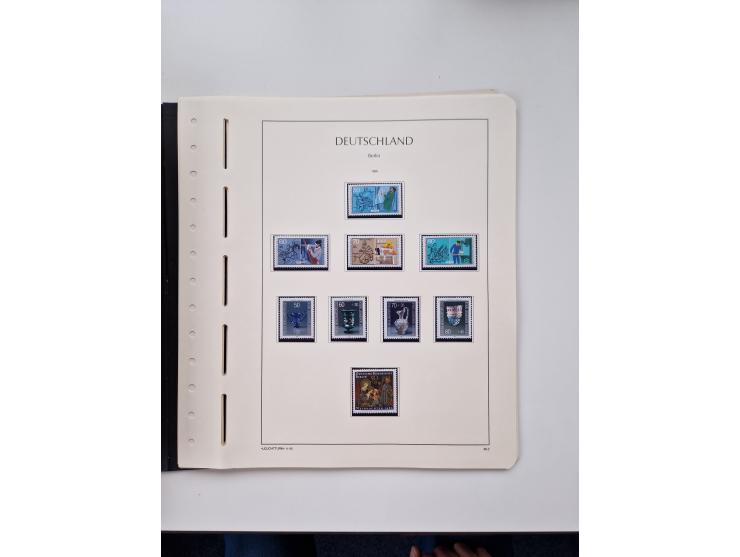 1945/87, vorwiegend postfrische bzw. gestempelte Sammlung, dabei Bund und Berlin doppelt, bis auf wenige jeweils komplett, au