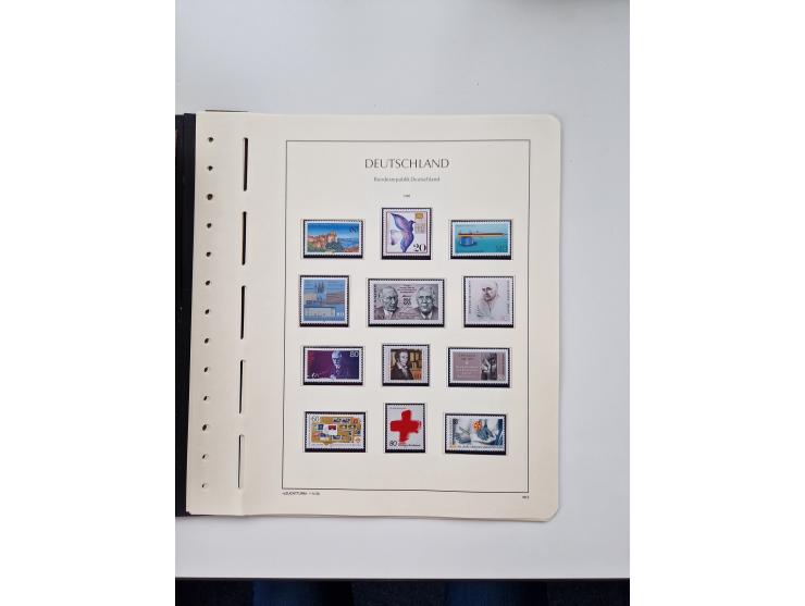 1945/87, vorwiegend postfrische bzw. gestempelte Sammlung, dabei Bund und Berlin doppelt, bis auf wenige jeweils komplett, au