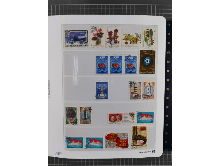 1870/1990, mixed collection beginning with classical issues, in 12 albums