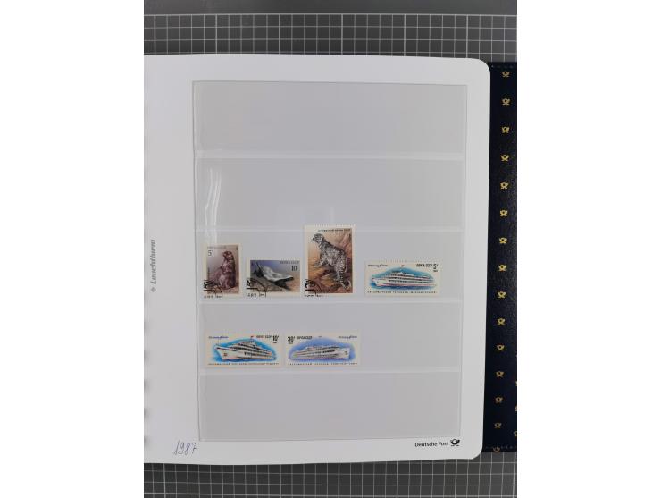 1870/1990, mixed collection beginning with classical issues, in 12 albums