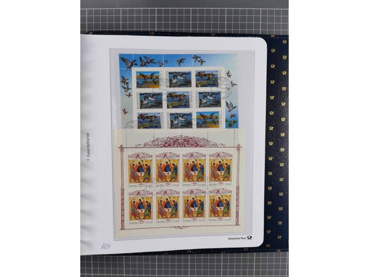 1870/1990, mixed collection beginning with classical issues, in 12 albums