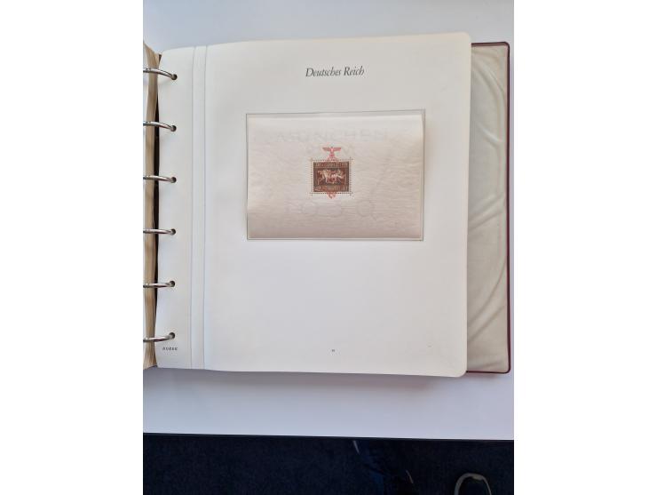 1933/2000 (ca.), Sammlungsbestand in 3 großen Kartons, dabei Deutsches Reich mit einigen besseren Ausgaben, BRD mit Jahrbuch 
