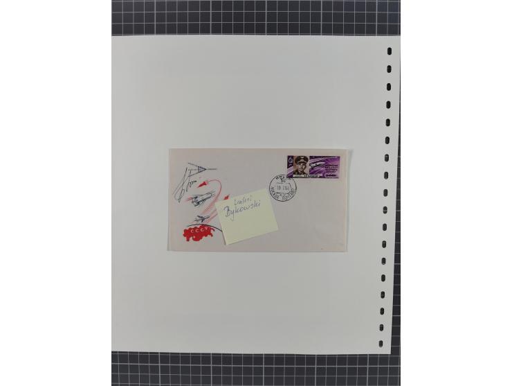 1960/2015, interessanter Bestand mit Motiv-Marken und Blocks, FDC, SST und Sonderbelege, meist bis ca. 1990, dazu Autographen