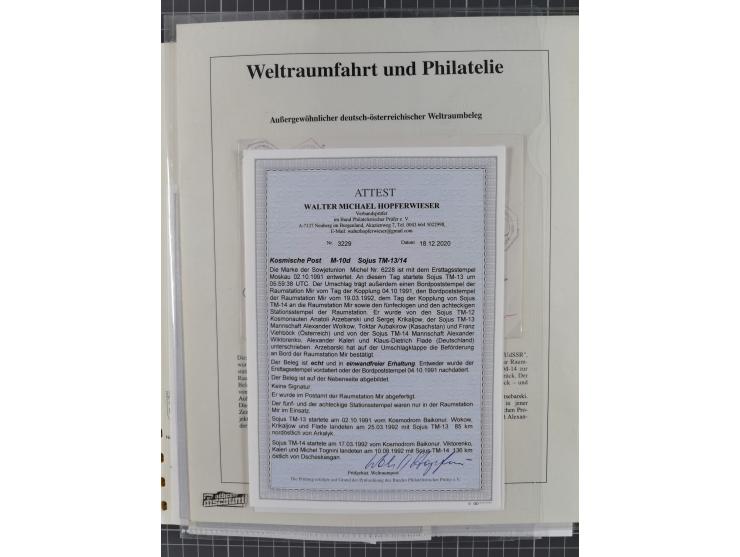 1960/2015, interessanter Bestand mit Motiv-Marken und Blocks, FDC, SST und Sonderbelege, meist bis ca. 1990, dazu Autographen