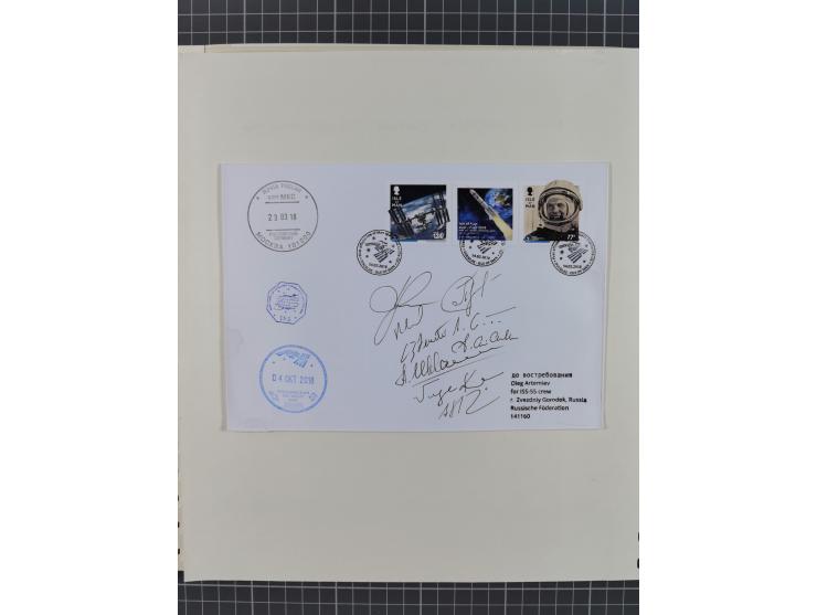 1960/2015, interessanter Bestand mit Motiv-Marken und Blocks, FDC, SST und Sonderbelege, meist bis ca. 1990, dazu Autographen