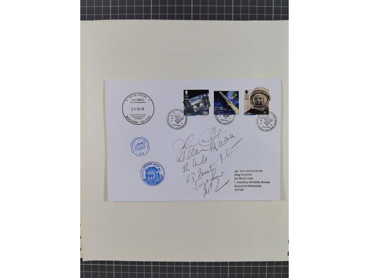 1960/2015, interessanter Bestand mit Motiv-Marken und Blocks, FDC, SST und Sonderbelege, meist bis ca. 1990, dazu Autographen