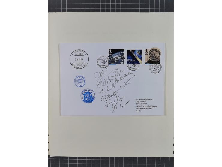 1960/2015, interessanter Bestand mit Motiv-Marken und Blocks, FDC, SST und Sonderbelege, meist bis ca. 1990, dazu Autographen